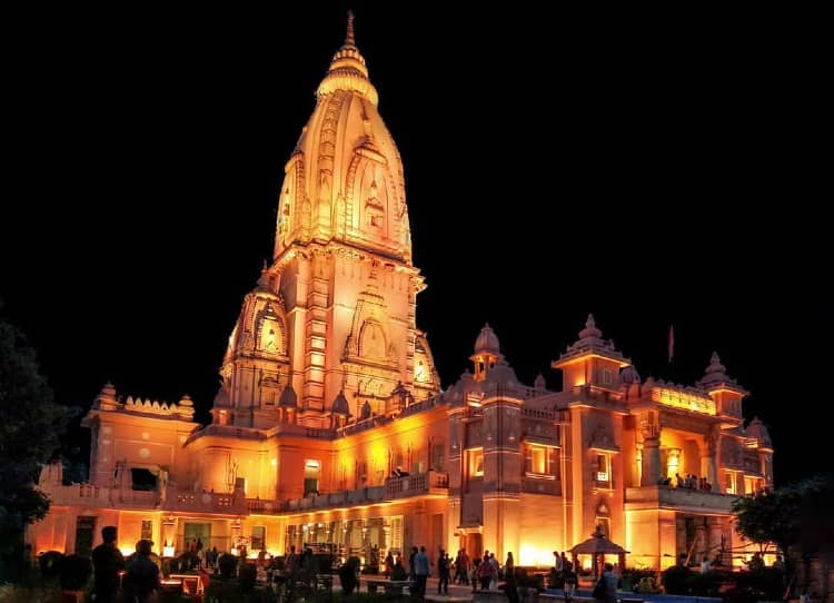 Explore Temples of Varanasi