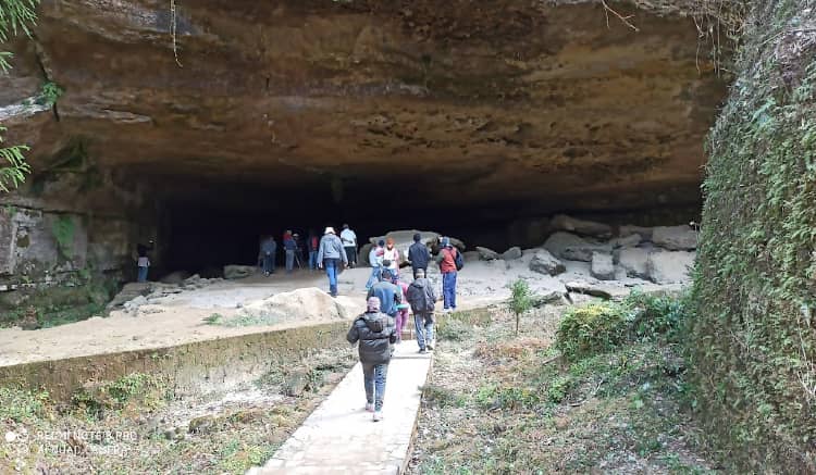 Mawjymbuin Caves, Meghalaya