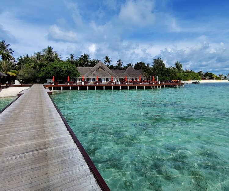 Sun Siyam Olhuveli best island resort for indians in Maldives