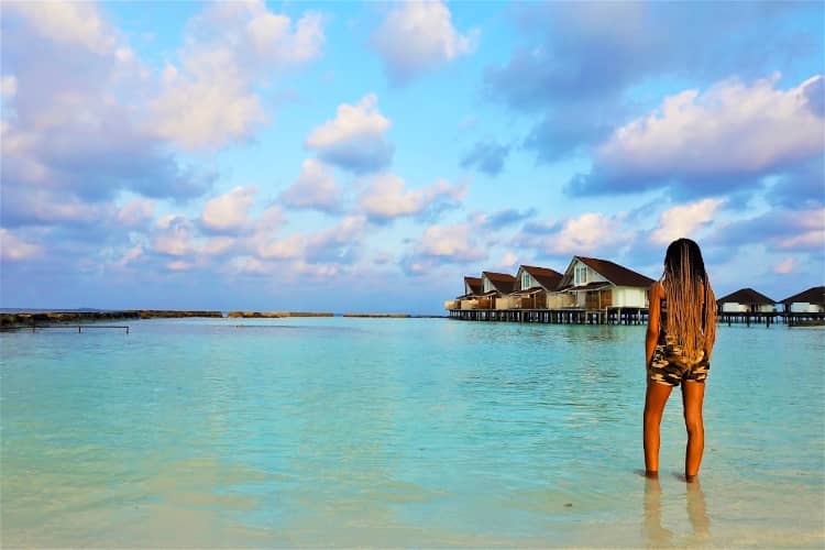 Ellaidhoo Maldives by Cinnamon Resort
