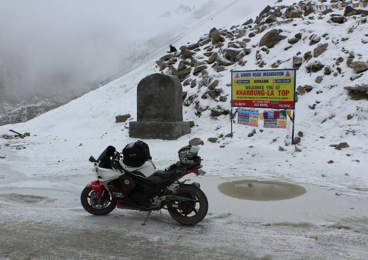 Khardung La Pass a place to visit in ladakh on bike