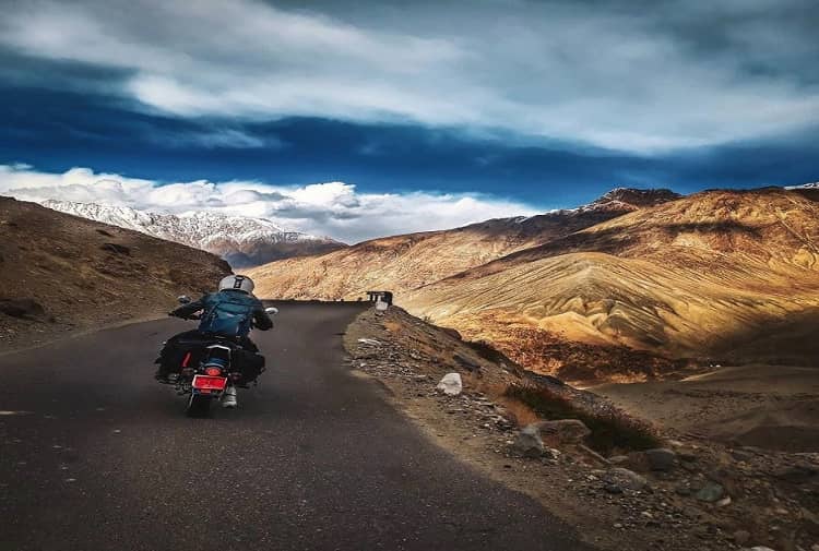 Tso Moriri Lake a place to visit in ladakh on bike