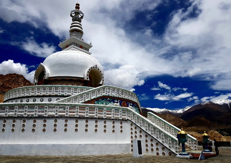 When to travel to Shanti Stupa