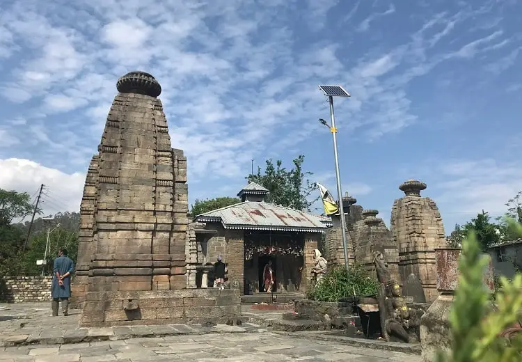Mukteshwar Mahadev Temple visit for heritage view