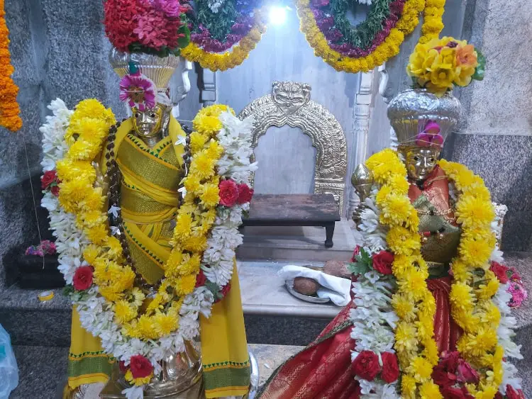 visit Sri Sakleshwara Swamy Temple