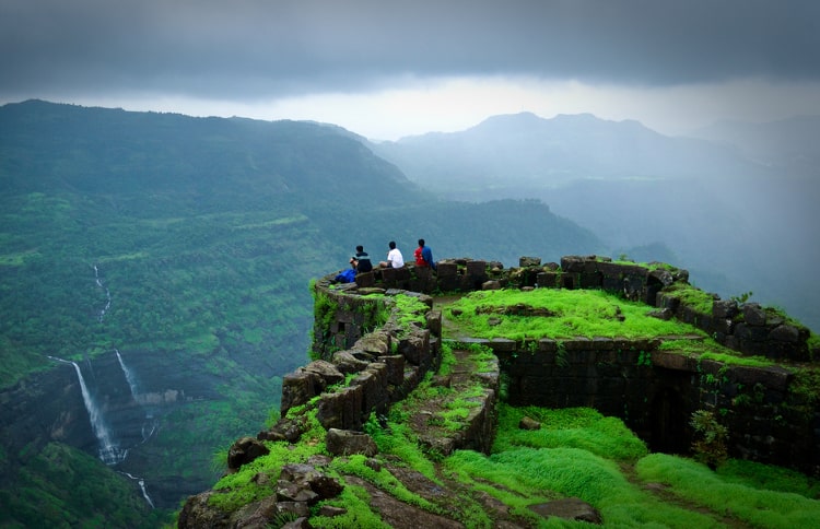 Rajmachi a best place to visit near pune in monsoon