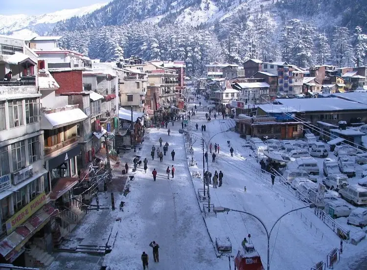 Manali a best place to visit in Himachal in November