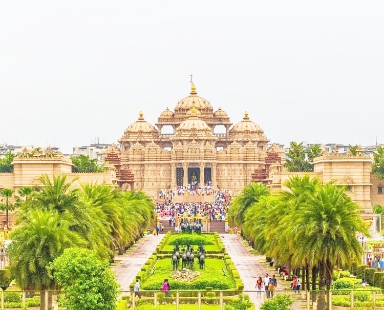 Akshardham Temple a best temple in India