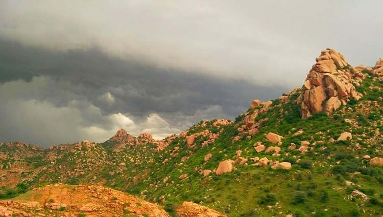 Aravalli Range a best tourist place to visit during monsoon in India