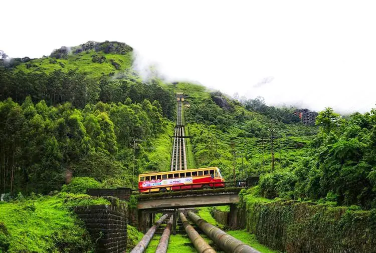 Munnar a best place to visit in India in monsoon