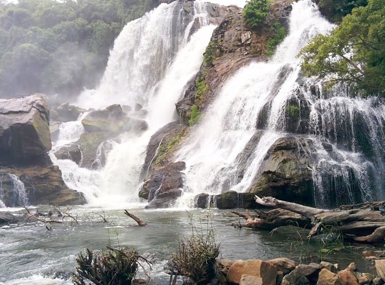 Shivanasamudra Falls a best place to visit in Karnataka in monsoon