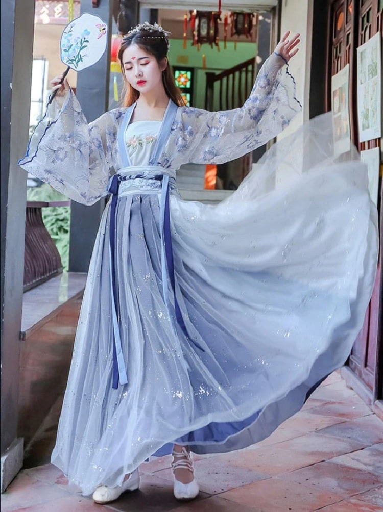 Han Fu a best Chinese traditional dress