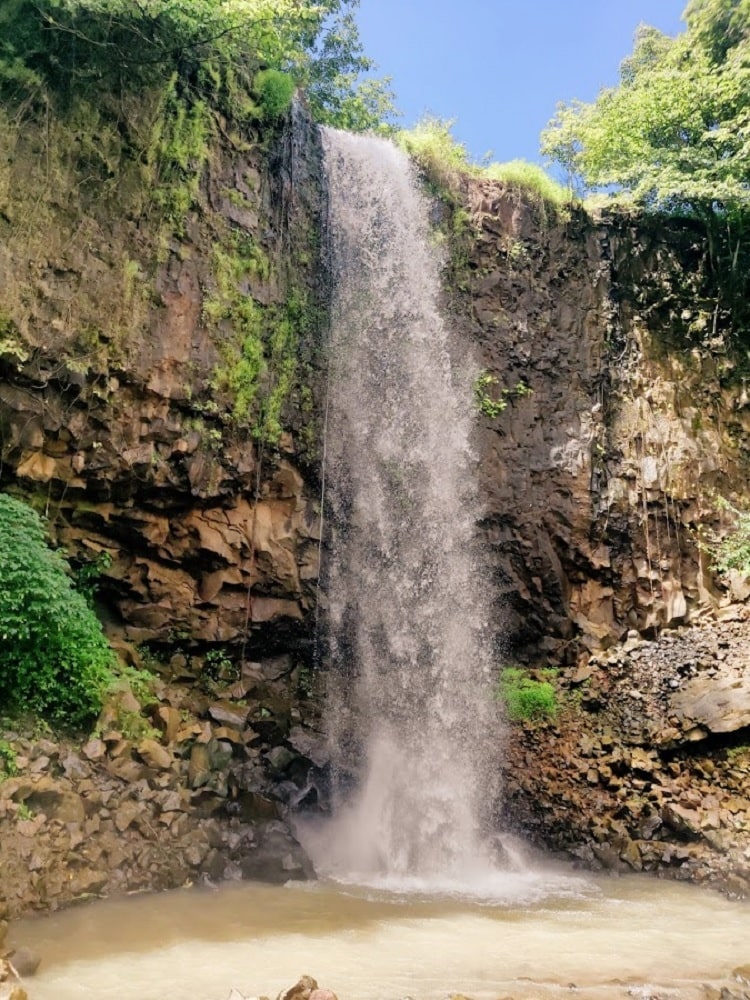 Sundi Falls a best waterfall near Belgaum
