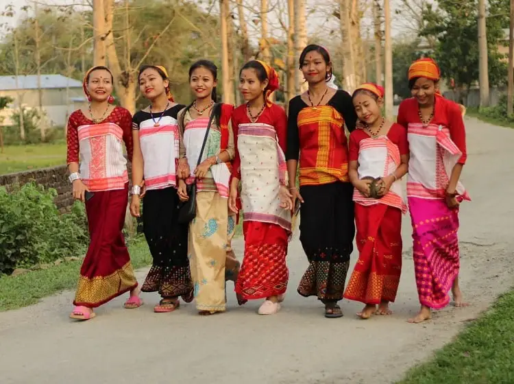Tongali a best traditional dress of Assam