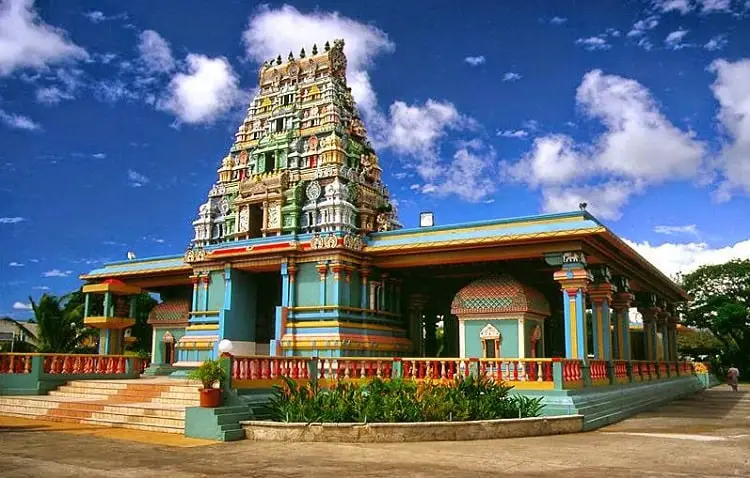 Visit the temples in Kodaikanal